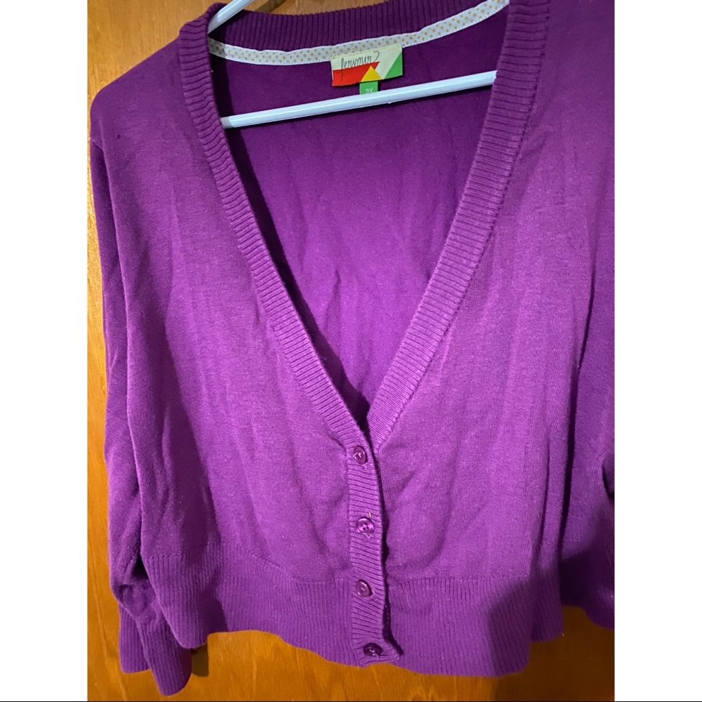 Cropped 3/4 sleeve plus size sweater